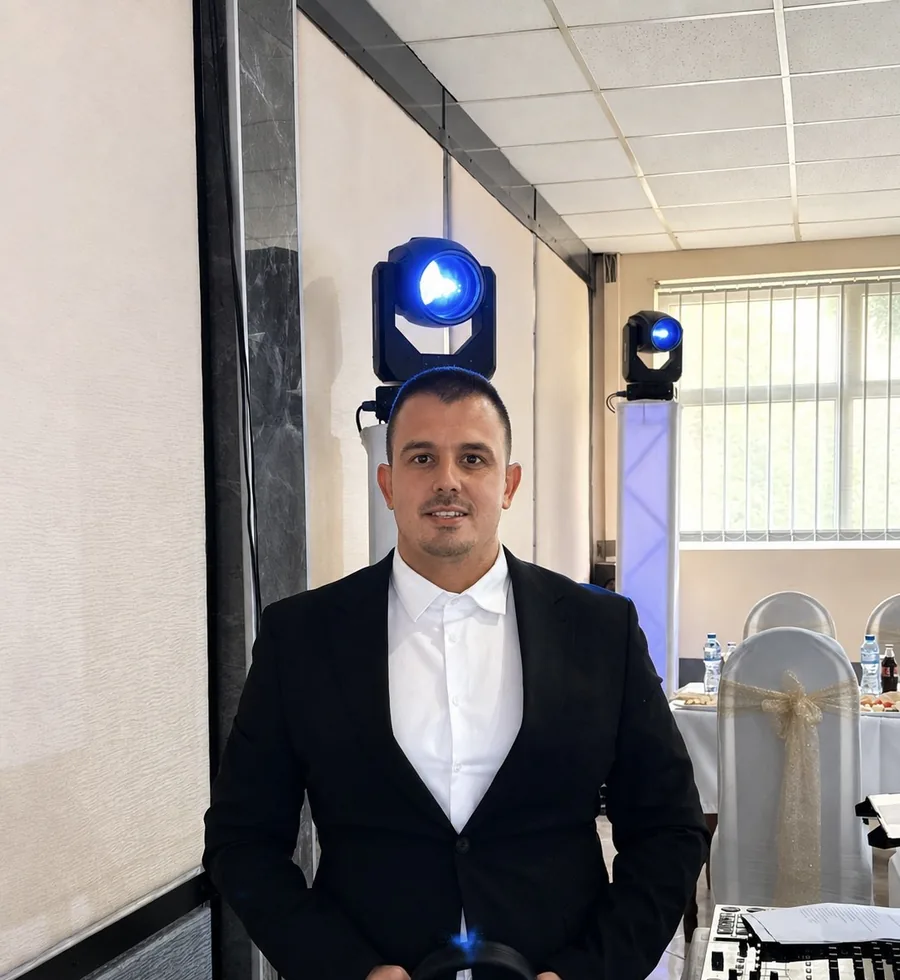 Пред движещите се глави